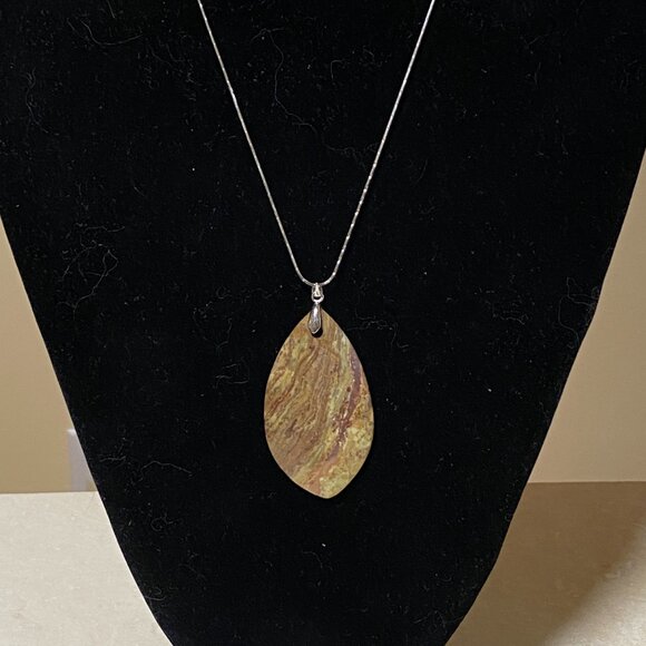 Natural Earthy Jasper Pendant, Large Genuine Gemstone Leaf Shape Pendant - Picture 8 of 11